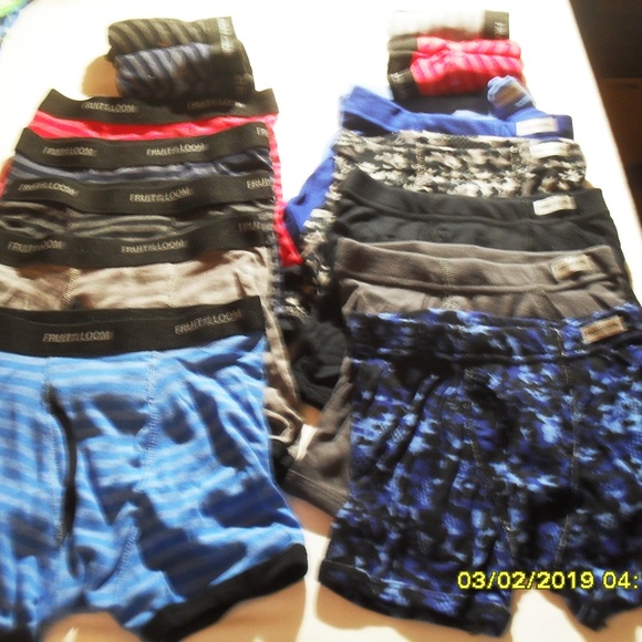 NWT 14-16 Fruit of The Loom Boys Briefs 7 Pair Size Large